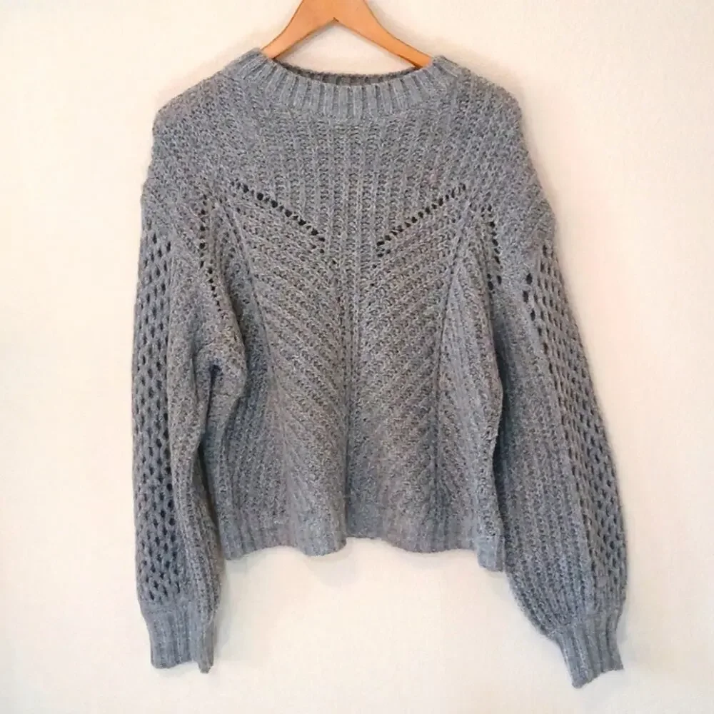 Amuse Society gray bell sleeve open knit sweater